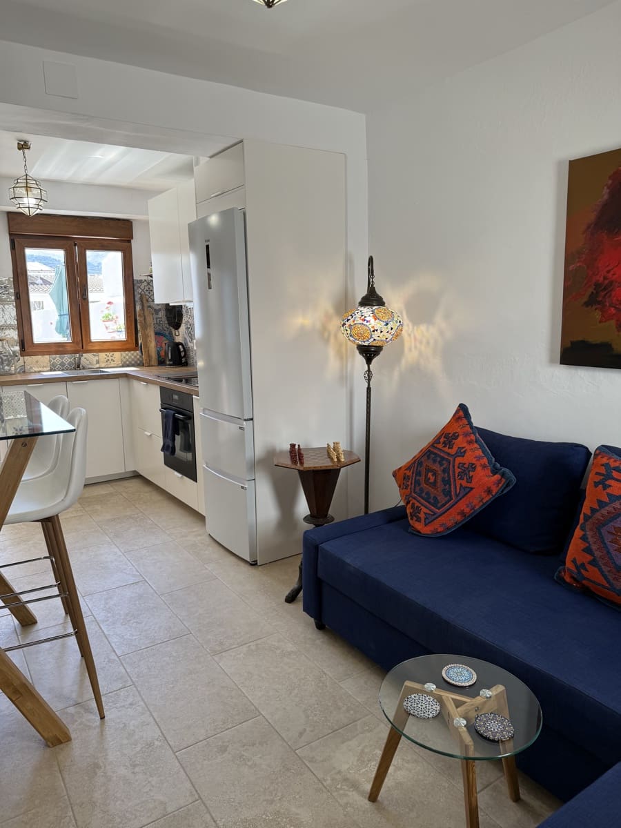 3 bedroom Townhouse for sale in Villanueva del Trabuco with pool garage - € 137,500 (Ref: 9674823)