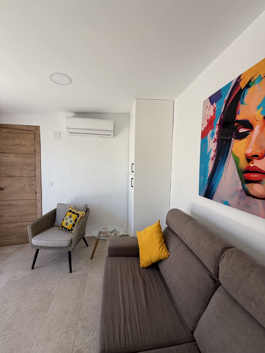 3 bedroom Townhouse for sale in Villanueva del Trabuco with pool garage - € 137,500 (Ref: 9674823)