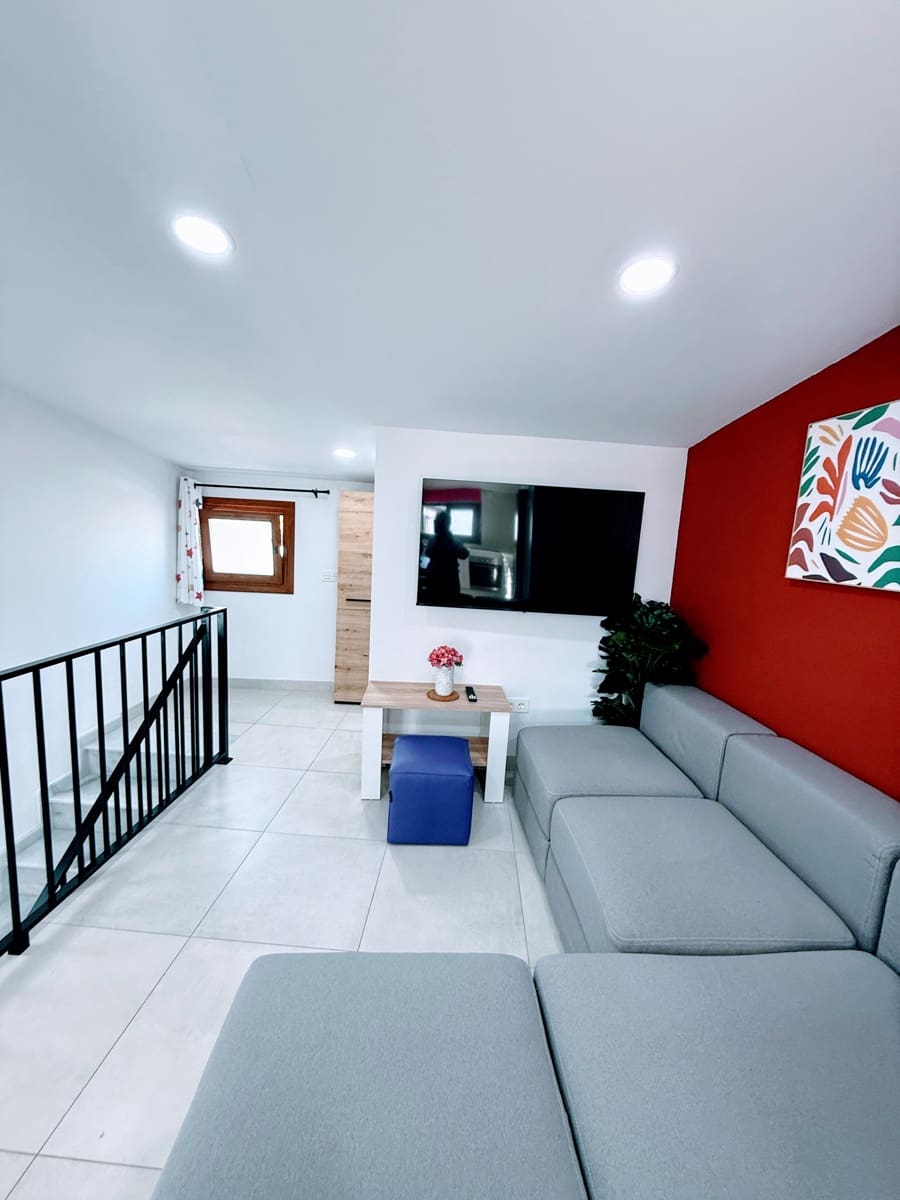 2 slaapkamer Finca/Landhuis te koop in Villanueva del Rosario met zwembad garage - € 119.000 (Ref: 9674825)