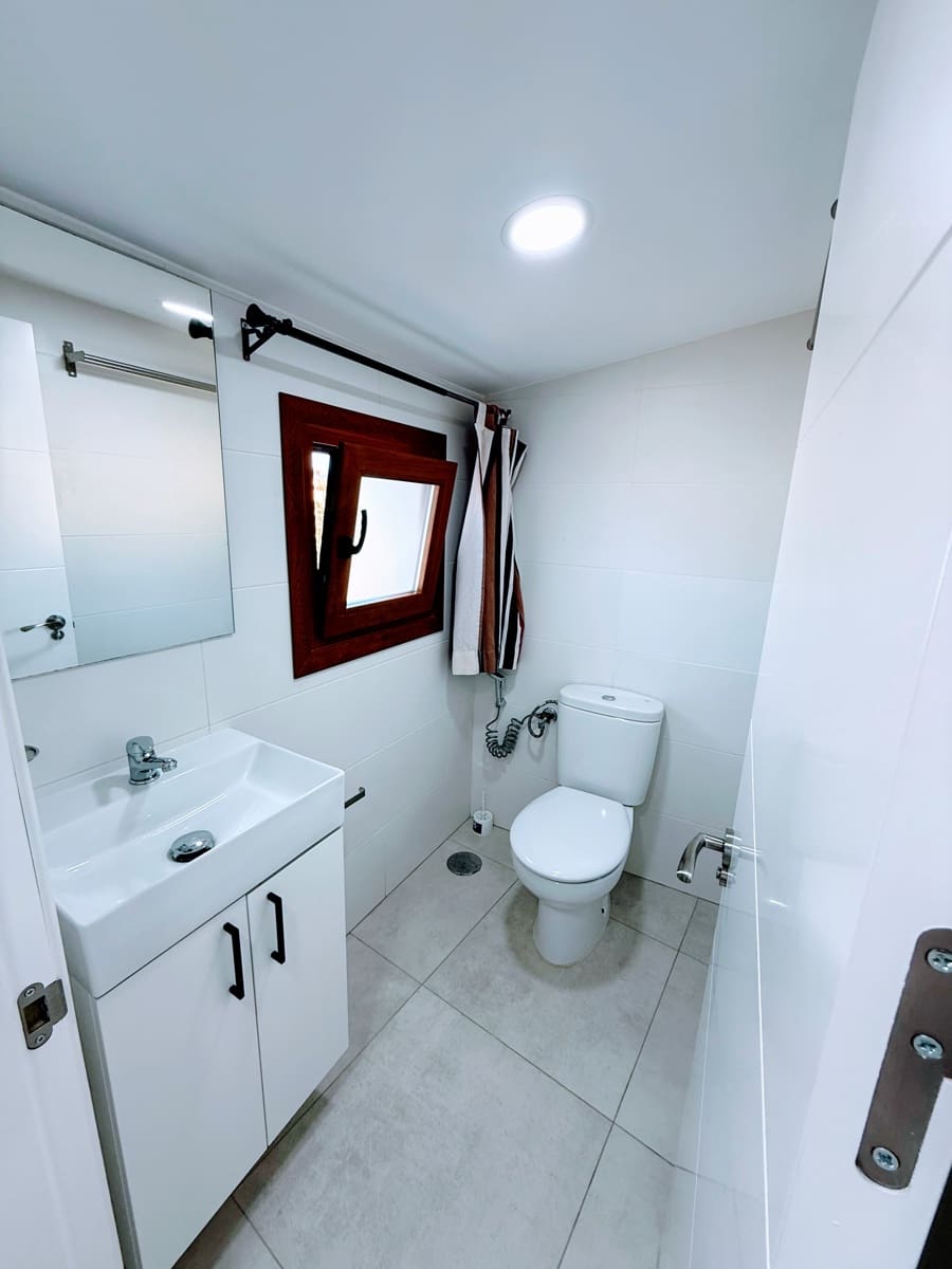 2 slaapkamer Finca/Landhuis te koop in Villanueva del Rosario met zwembad garage - € 119.000 (Ref: 9674825)