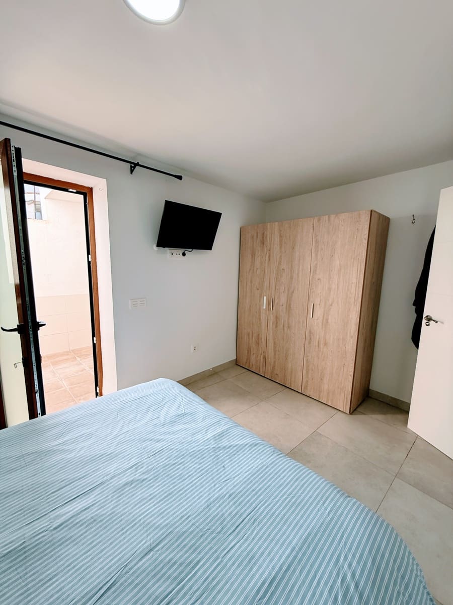 2 slaapkamer Finca/Landhuis te koop in Villanueva del Rosario met zwembad garage - € 119.000 (Ref: 9674825)