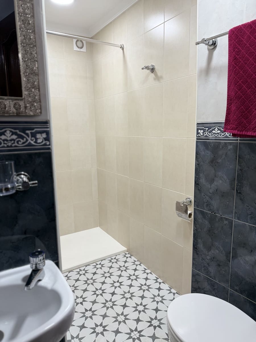 4 bedroom Townhouse for sale in Villanueva del Trabuco with pool garage - € 124,995 (Ref: 9674826)