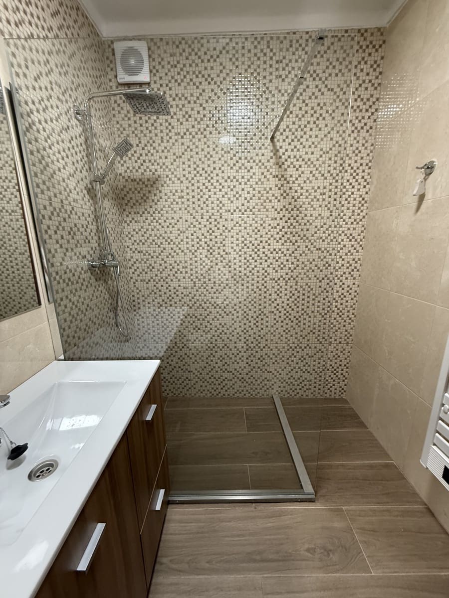 4 bedroom Townhouse for sale in Villanueva del Trabuco with pool garage - € 124,995 (Ref: 9674826)