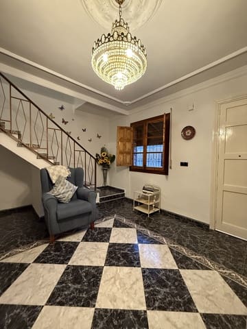 4 quarto Casa em Banda para venda em Villanueva del Trabuco com piscina garagem - 124 995 € (Ref: 9674826)