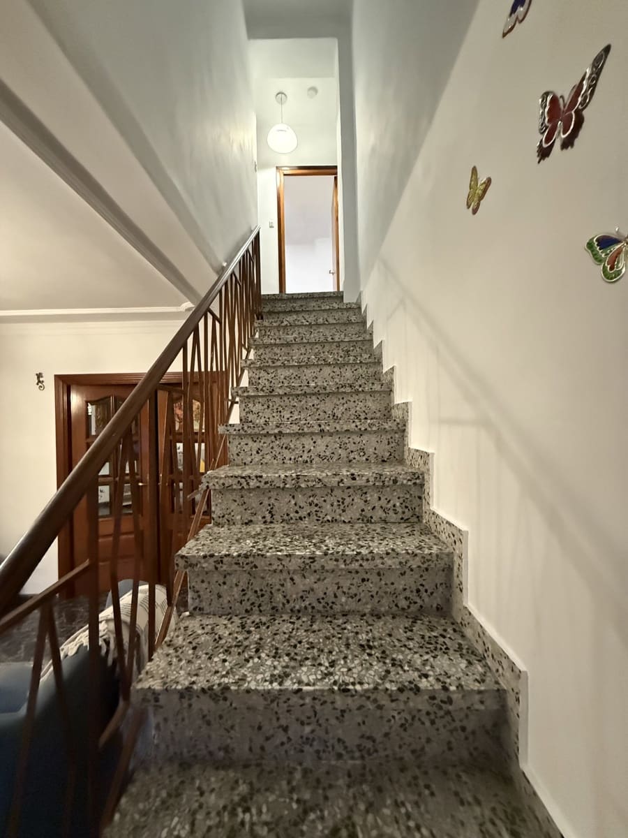 Casa de 4 habitaciones en Villanueva del Trabuco en venta con piscina garaje - 124.995 € (Ref: 9674826)