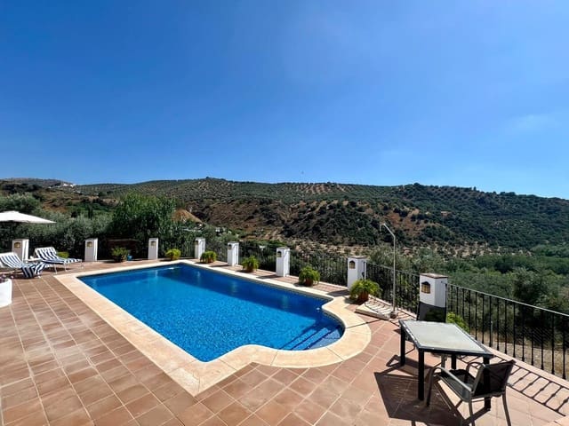 5 Zimmer Finca/Landgut zu verkaufen in Villanueva de Algaidas mit Pool Garage - 299.750 € (Ref: 9674828)