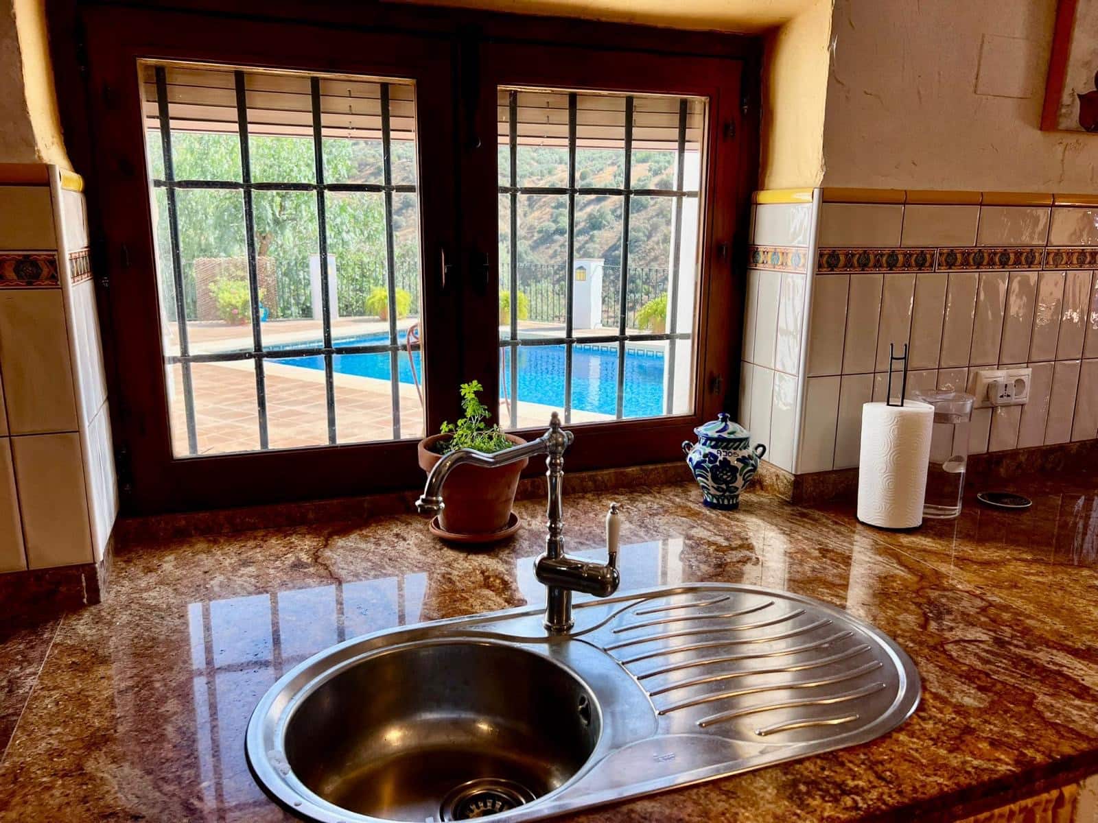 5 Zimmer Finca/Landgut zu verkaufen in Villanueva de Algaidas mit Pool Garage - 299.750 € (Ref: 9674828)