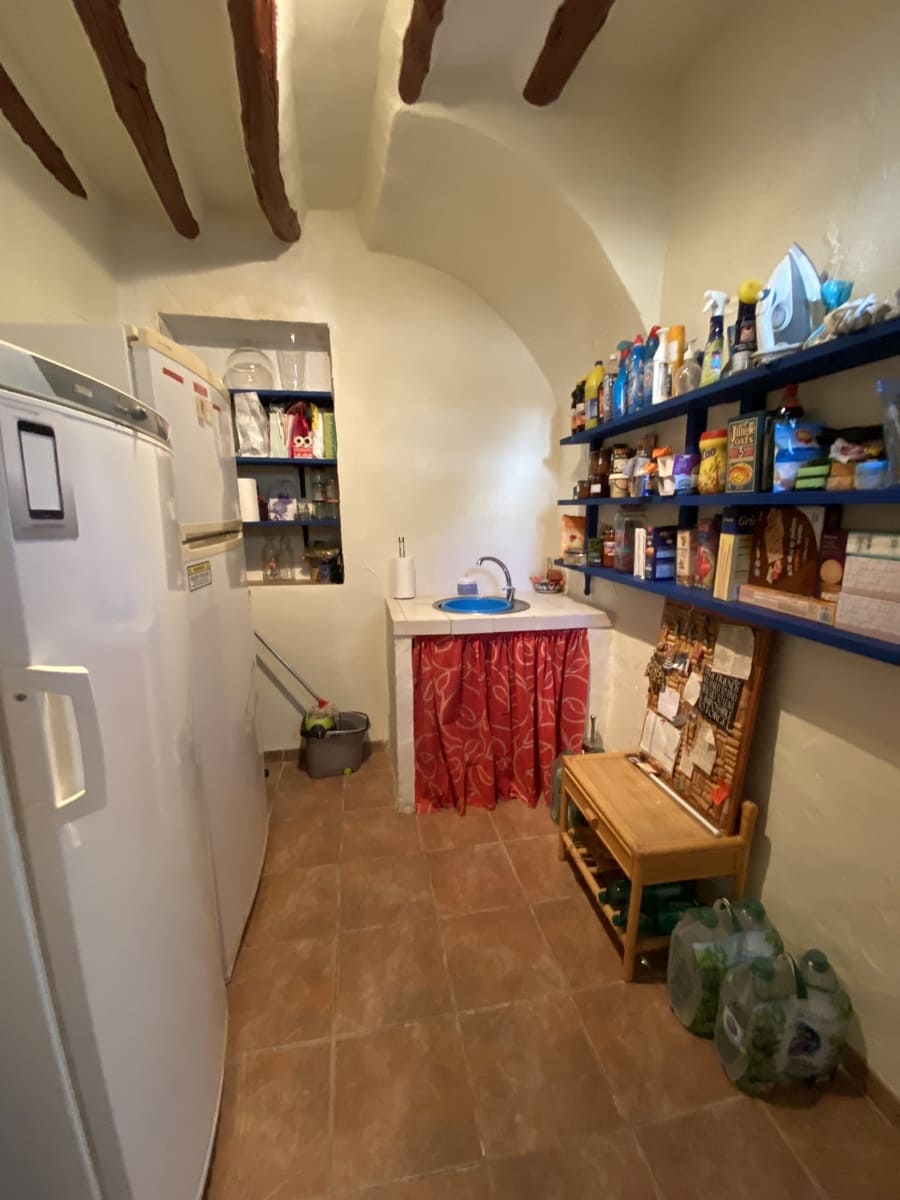 5 Zimmer Finca/Landgut zu verkaufen in Villanueva de Algaidas mit Pool Garage - 299.750 € (Ref: 9674828)