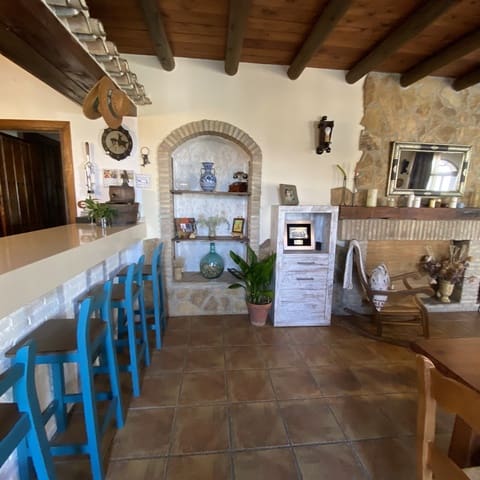 Finca/Casa Rural de 6 habitaciones en Moraleda de Zafayona en venta con piscina garaje - 499.995 € (Ref: 9674829)