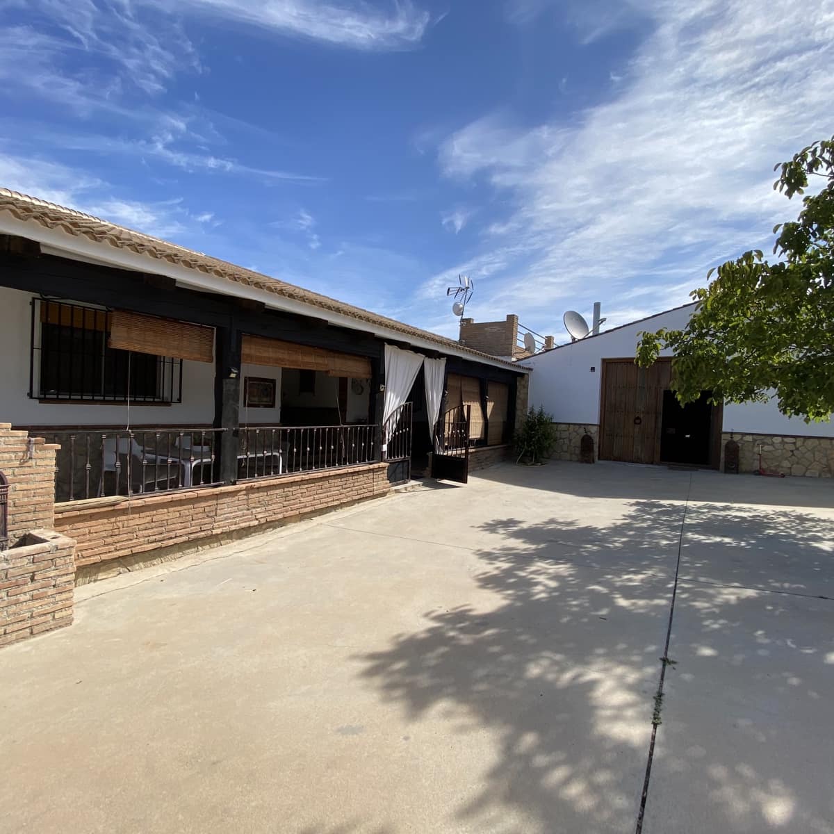 Finca/Casa Rural de 6 habitaciones en Moraleda de Zafayona en venta con piscina garaje - 499.995 € (Ref: 9674829)