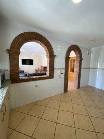 6 sovrum Villa till salu i Villanueva del Trabuco med pool garage - 305 000 € (Ref: 9674830)