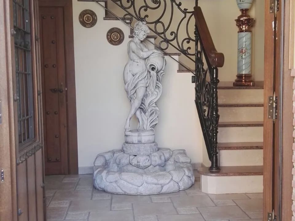 5 bedroom Villa for sale in Villanueva del Trabuco with pool - € 289,000 (Ref: 9674831)