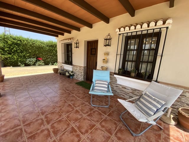 2 bedroom Finca/Country House for sale in Villanueva del Rosario with garage - € 249,750 (Ref: 9674832)