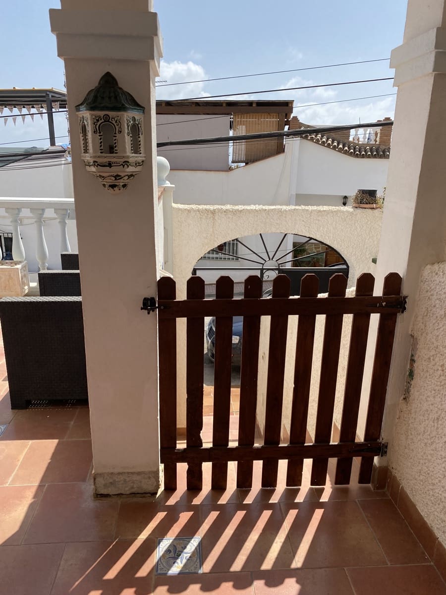 2 Zimmer Haus zu verkaufen in Benajarafe mit Garage - 199.750 € (Ref: 9674833)