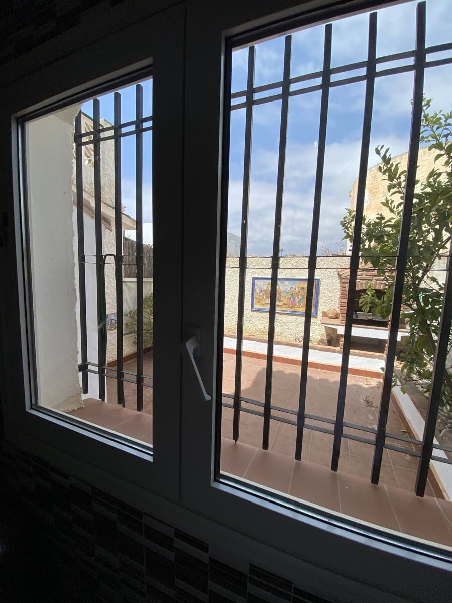 2 Zimmer Haus zu verkaufen in Benajarafe mit Garage - 199.750 € (Ref: 9674833)