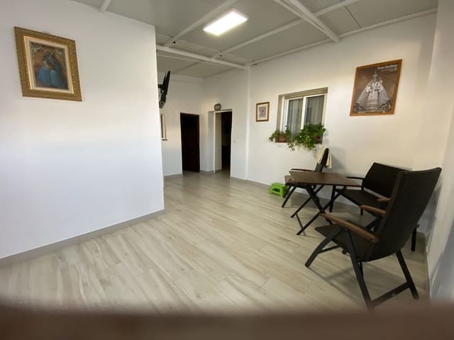 5 soverom Finca/Herregård til salgs i Archidona med garasje - € 155 000 (Ref: 9674834)