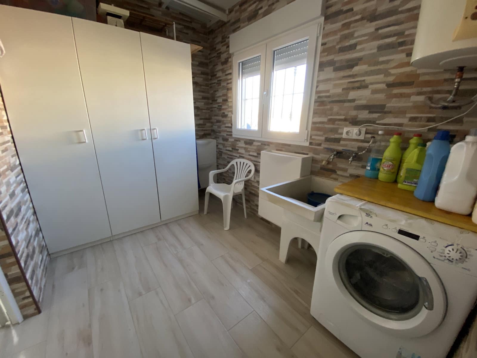 5 chambre Finca/Maison de Campagne à vendre à Archidona avec garage - 155 000 € (Ref: 9674834)