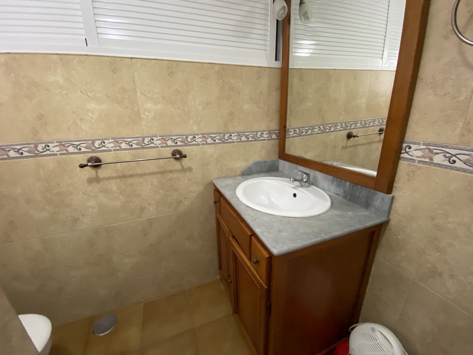 5 chambre Finca/Maison de Campagne à vendre à Archidona avec garage - 155 000 € (Ref: 9674834)
