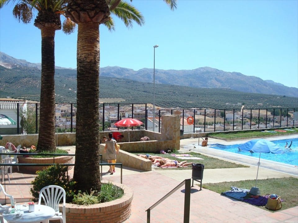3 Zimmer Haus zu verkaufen in Villanueva del Trabuco mit Pool Garage - 125.000 € (Ref: 9674835)