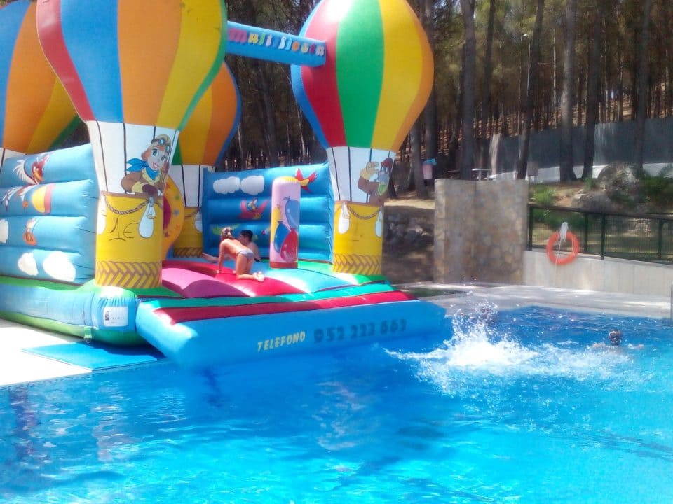 3 Zimmer Haus zu verkaufen in Villanueva del Trabuco mit Pool Garage - 125.000 € (Ref: 9674835)