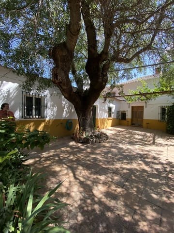 4 chambre Finca/Maison de Campagne à vendre à Villanueva del Trabuco avec garage - 189 995 € (Ref: 9674836)