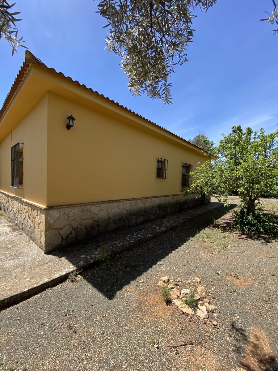 3 bedroom Finca/Country House for sale in Villanueva del Rosario with pool garage - € 275,000 (Ref: 9674837)