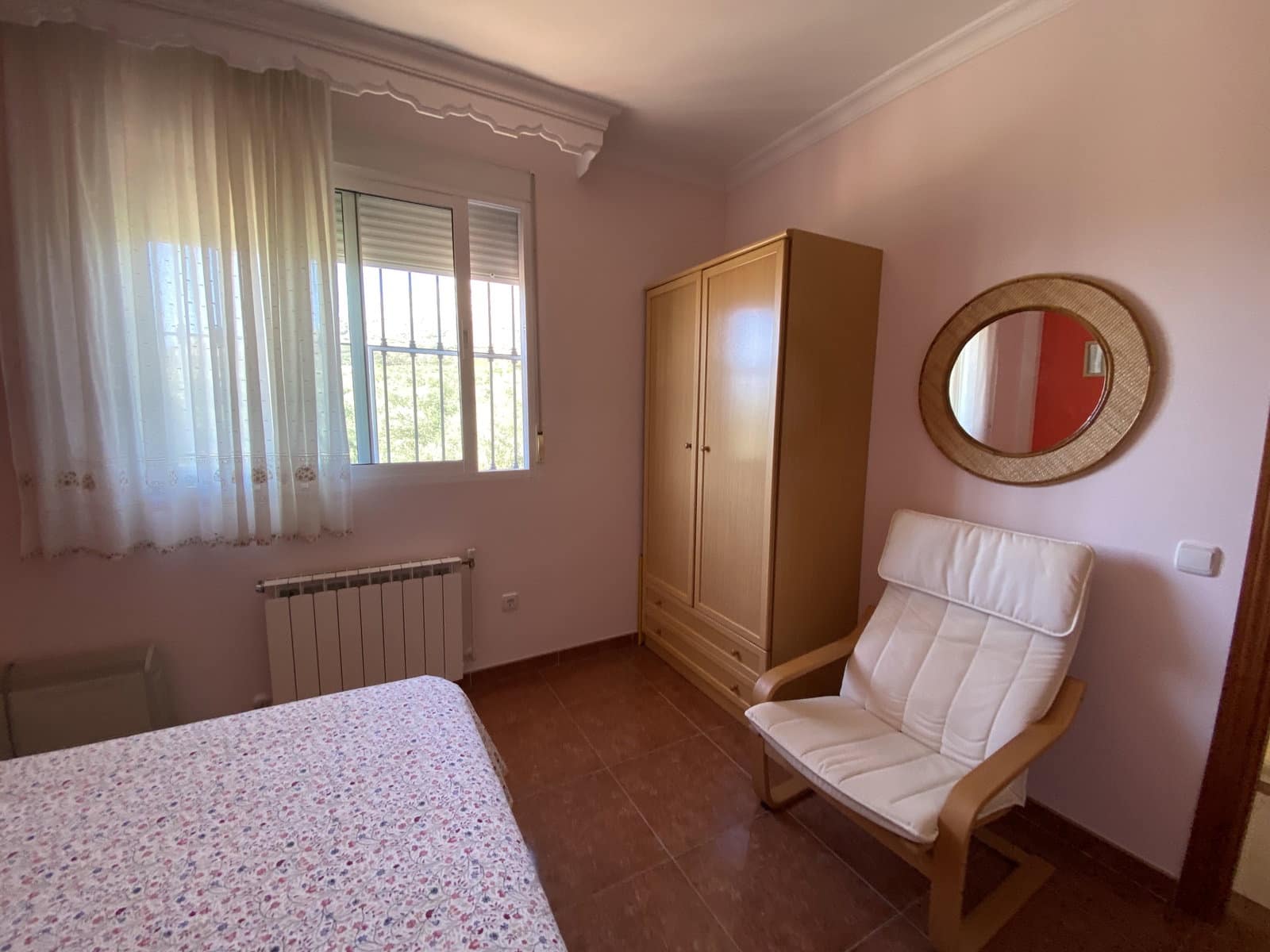 Chalet de 4 habitaciones en Villanueva del Trabuco en venta con piscina garaje - 305.000 € (Ref: 9674838)