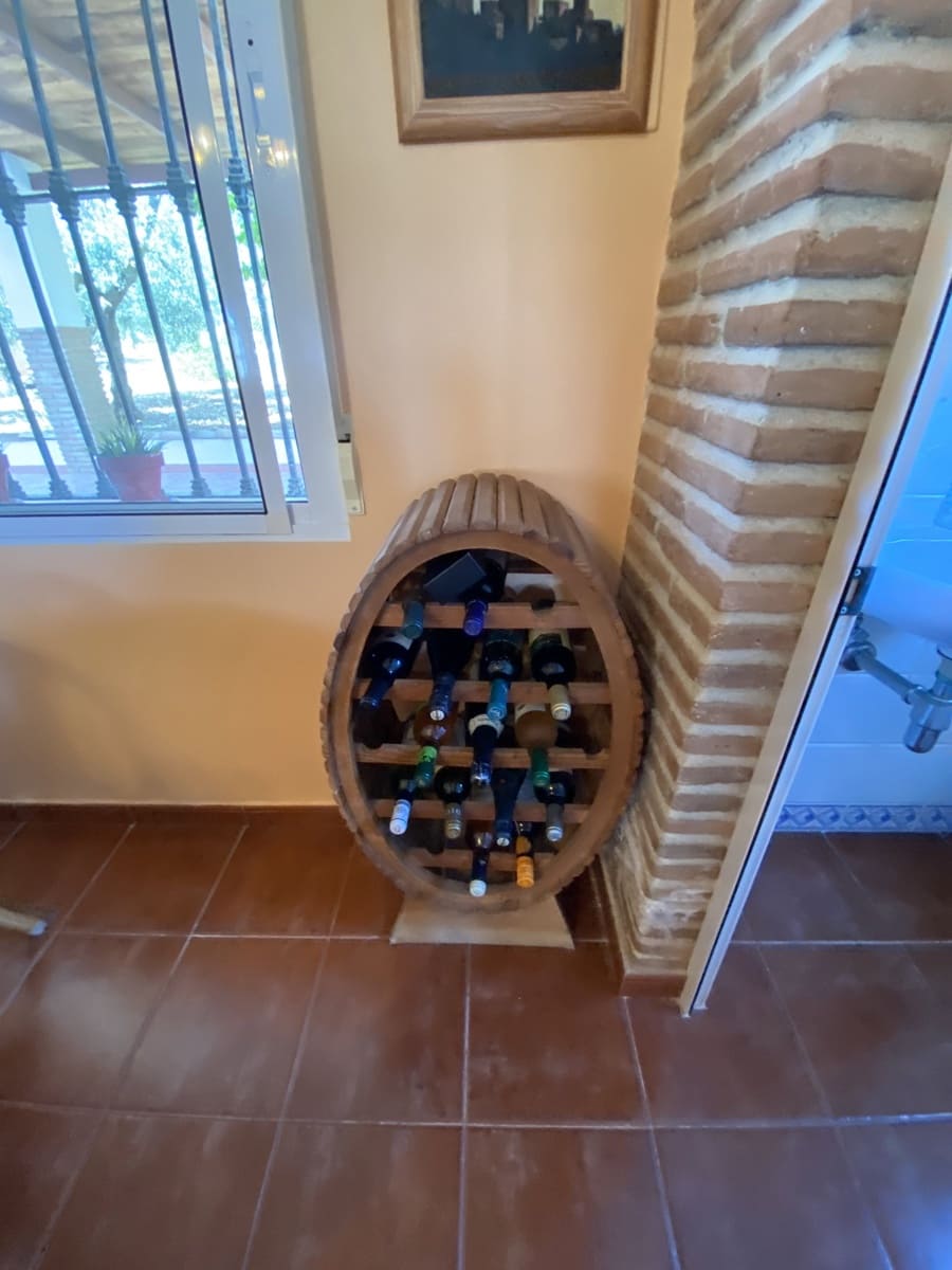 Chalet de 4 habitaciones en Villanueva del Trabuco en venta con piscina garaje - 305.000 € (Ref: 9674838)