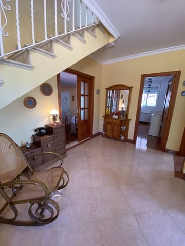 4 sovrum Villa till salu i Villanueva del Trabuco med pool garage - 305 000 € (Ref: 9674838)