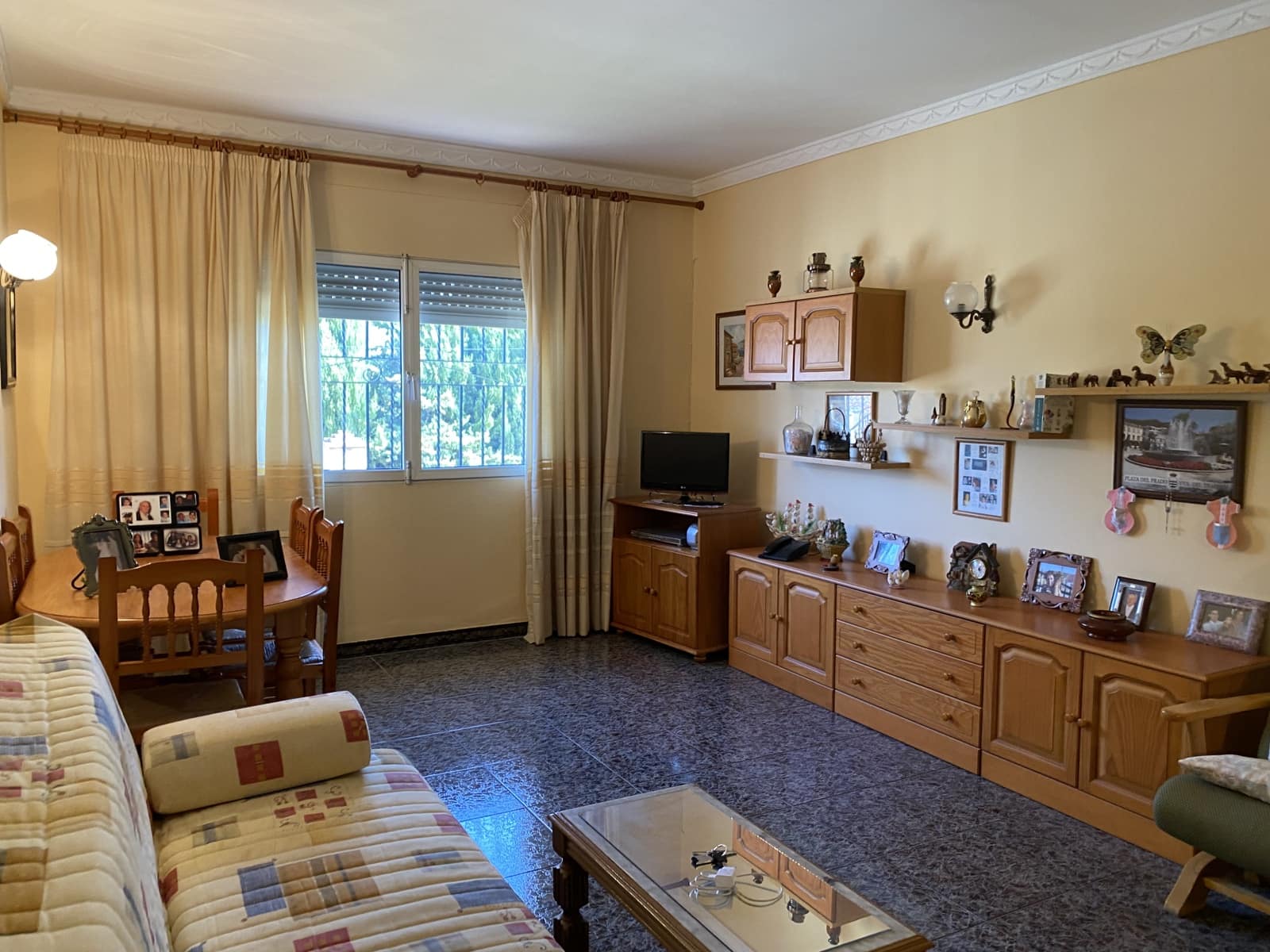 4 bedroom Villa for sale in Villanueva del Trabuco with pool garage - € 199,995 (Ref: 9674839)