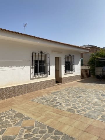 4 sovrum Villa till salu i Villanueva del Trabuco med pool garage - 199 995 € (Ref: 9674839)