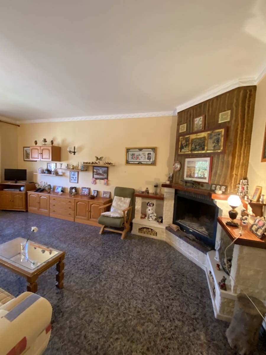 Chalet de 4 habitaciones en Villanueva del Trabuco en venta con piscina garaje - 199.995 € (Ref: 9674839)