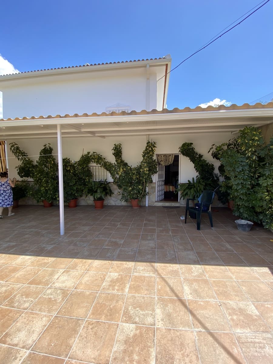 Finca/Casa Rural de 5 habitaciones en Villanueva del Trabuco en venta con piscina garaje - 189.500 € (Ref: 9674841)
