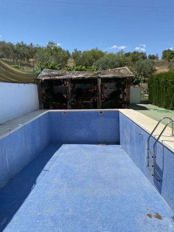 Finca/Casa Rural de 5 habitaciones en Villanueva del Trabuco en venta con piscina garaje - 189.500 € (Ref: 9674841)