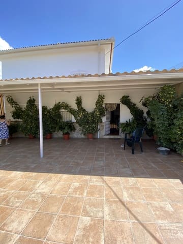 5 chambre Finca/Maison de Campagne à vendre à Villanueva del Trabuco avec piscine garage - 189 500 € (Ref: 9674841)