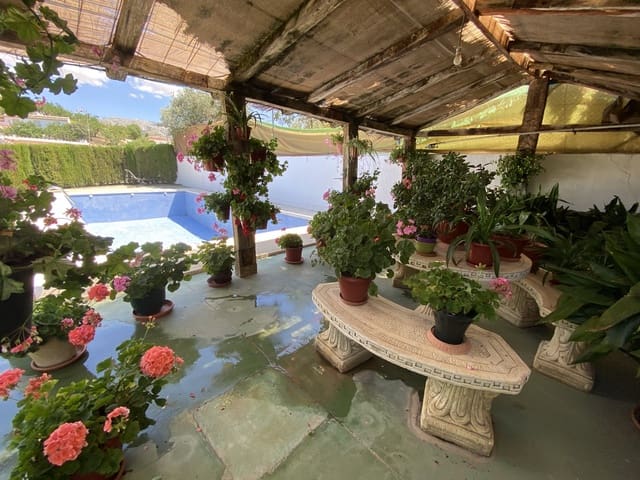5 chambre Finca/Maison de Campagne à vendre à Villanueva del Trabuco avec piscine garage - 189 500 € (Ref: 9674841)