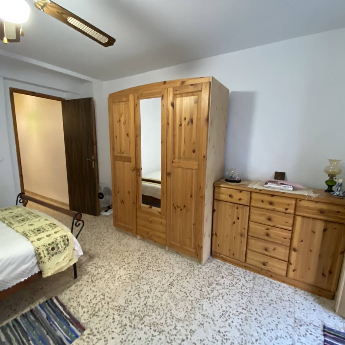 3 bedroom Townhouse for sale in Villanueva de Algaidas with garage - € 72,750 (Ref: 9674843)