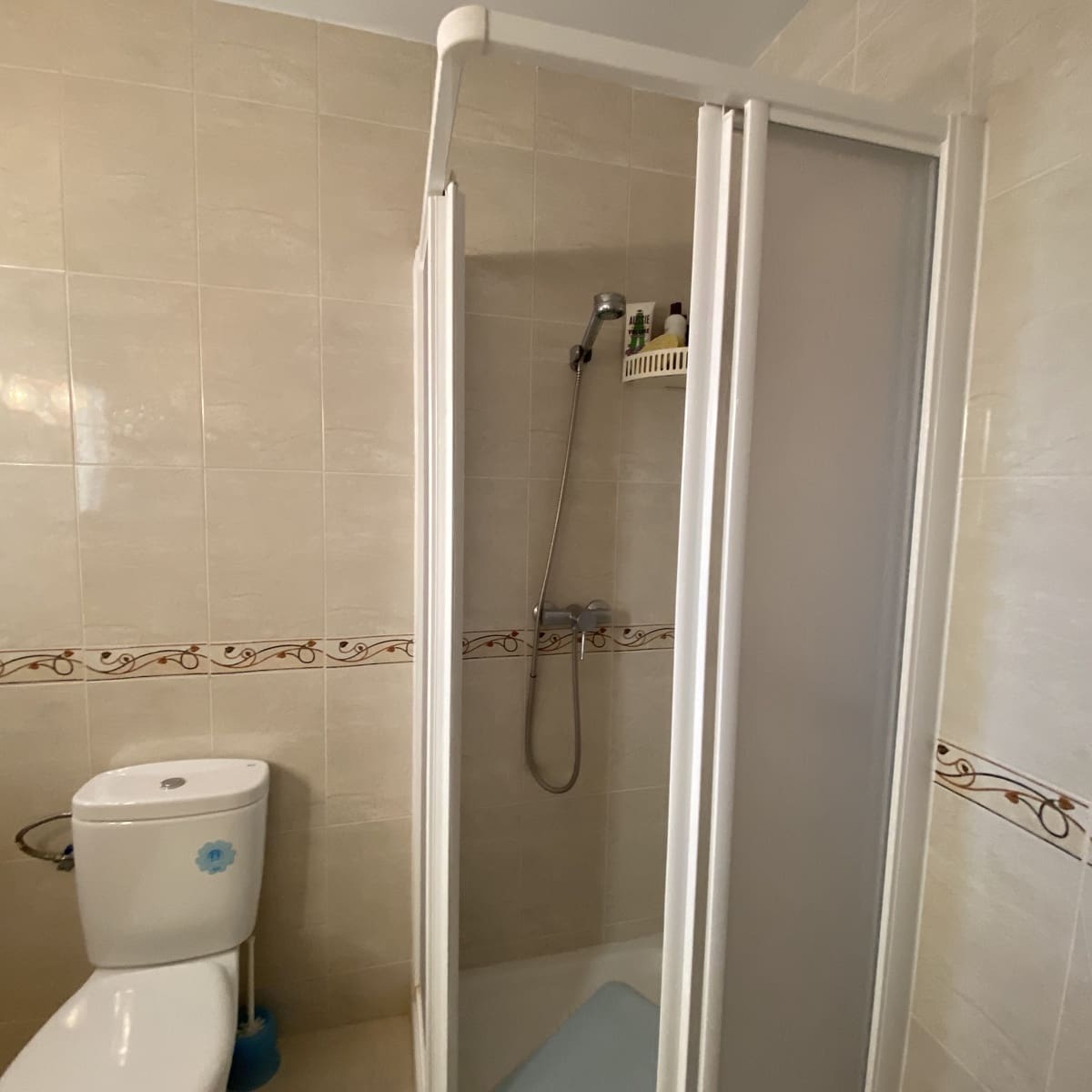 3 bedroom Townhouse for sale in Villanueva de Algaidas with garage - € 72,750 (Ref: 9674843)