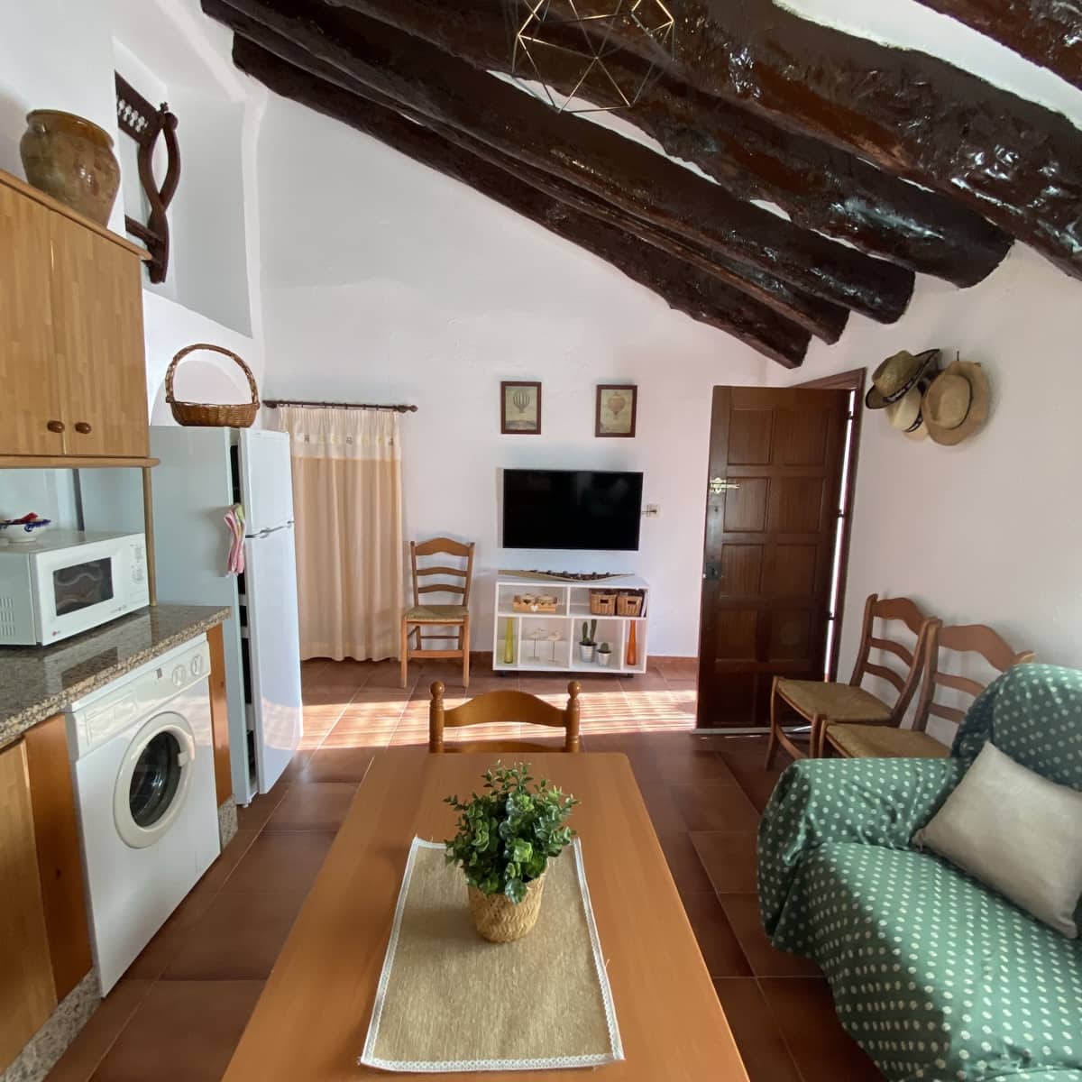 Finca/Casa Rural de 2 habitaciones en Villanueva del Trabuco en venta con piscina garaje - 349.000 € (Ref: 9674844)