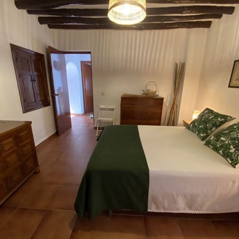 2 chambre Finca/Maison de Campagne à vendre à Villanueva del Trabuco avec piscine garage - 349 000 € (Ref: 9674844)