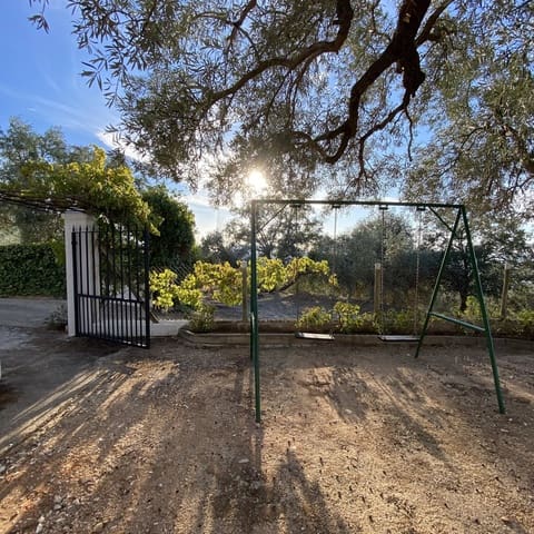 2 chambre Finca/Maison de Campagne à vendre à Villanueva del Trabuco avec piscine garage - 349 000 € (Ref: 9674844)