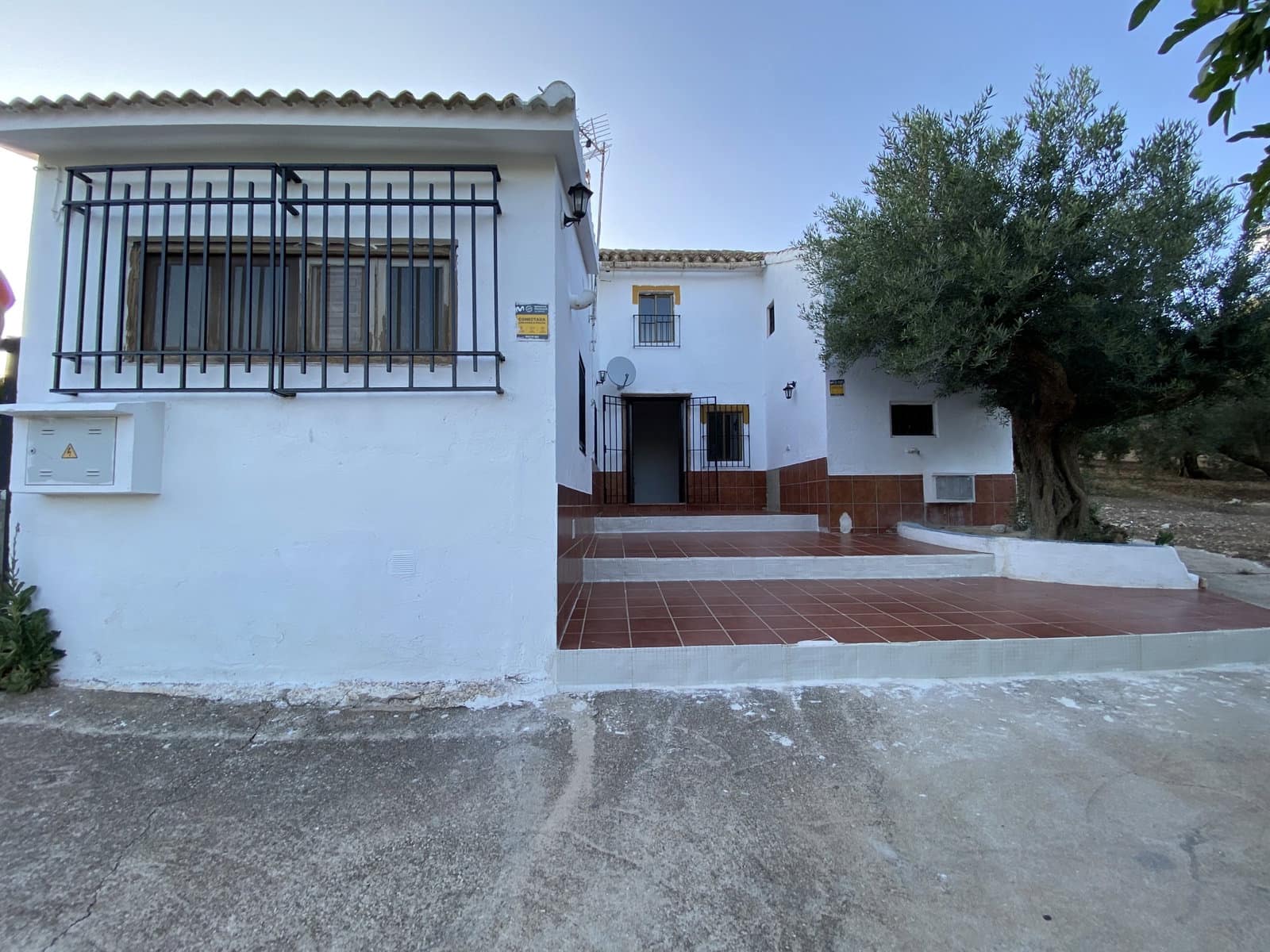 3 bedroom Finca/Country House for sale in La Calera (Villanueva Del Trabuco) with garage - € 123,995 (Ref: 9674845)