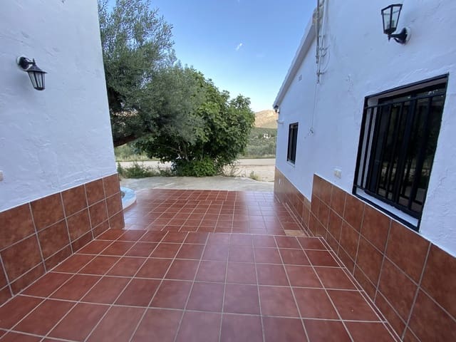 3 chambre Finca/Maison de Campagne à vendre à La Calera (Villanueva Del Trabuco), Villanueva del Trabuco avec garage - 123 995 € (Ref: 9674845)