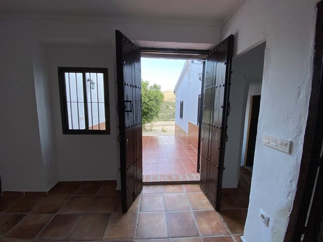 3 chambre Finca/Maison de Campagne à vendre à La Calera (Villanueva Del Trabuco), Villanueva del Trabuco avec garage - 123 995 € (Ref: 9674845)