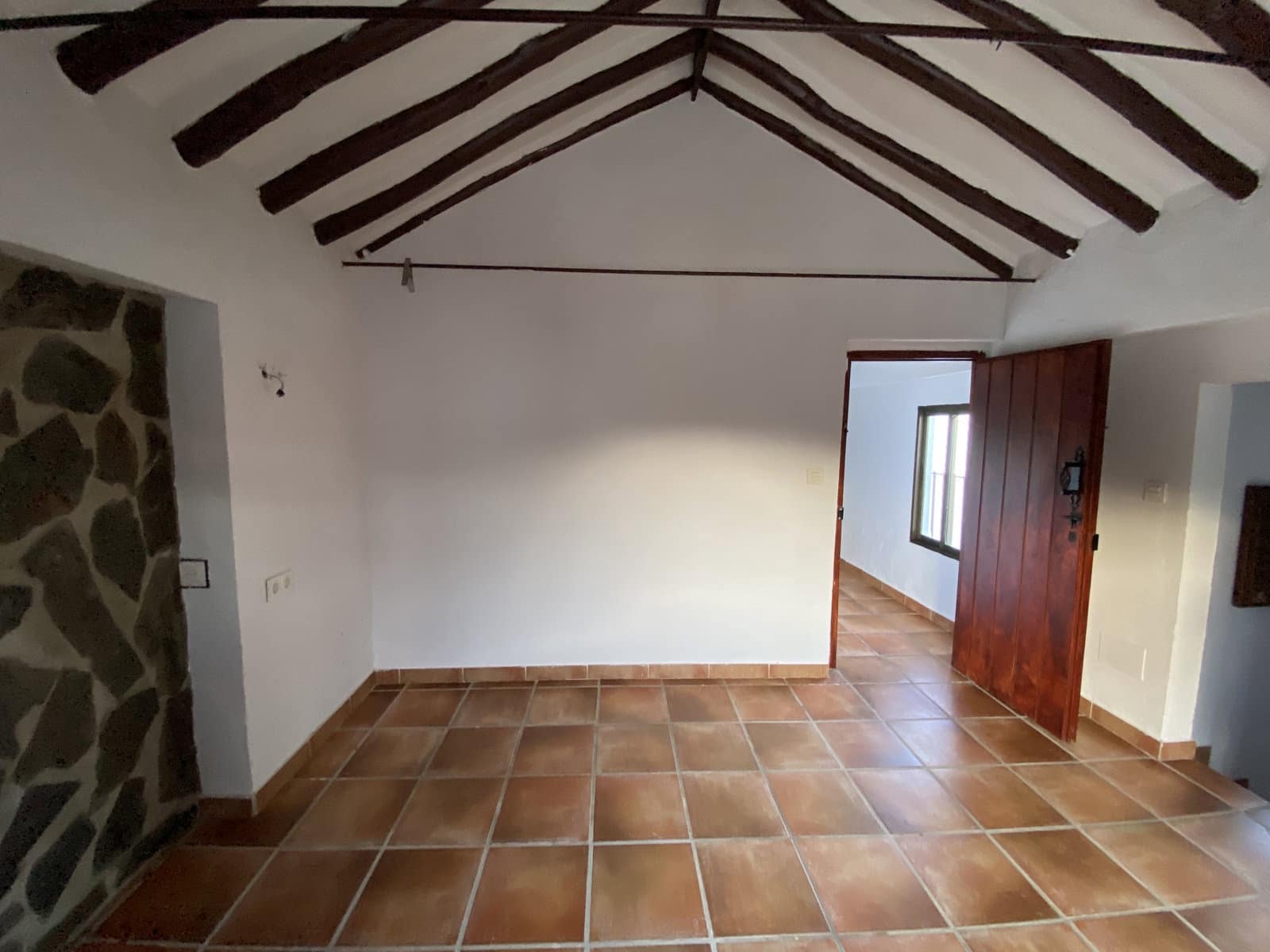 3 bedroom Finca/Country House for sale in La Calera (Villanueva Del Trabuco) with garage - € 123,995 (Ref: 9674845)