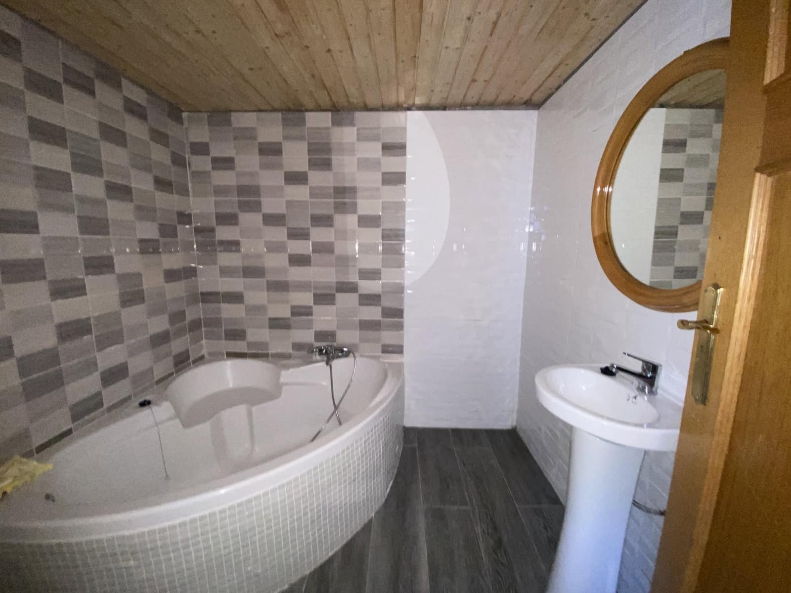 3 bedroom Finca/Country House for sale in La Calera (Villanueva Del Trabuco) with garage - € 123,995 (Ref: 9674845)