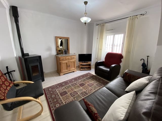 3 Zimmer Haus zu verkaufen in Villanueva del Trabuco mit Garage - 109.000 € (Ref: 9674847)