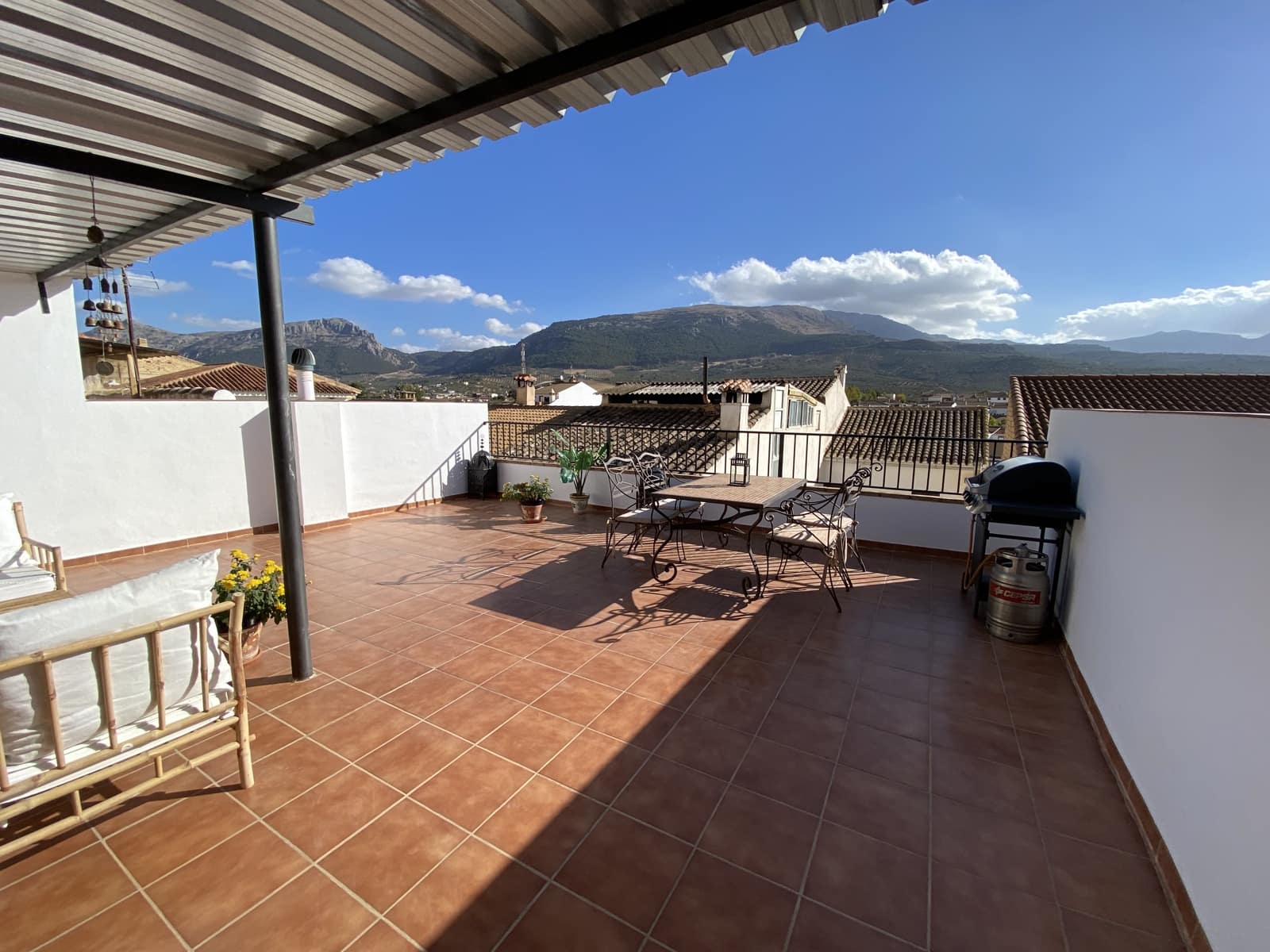 3 Zimmer Haus zu verkaufen in Villanueva del Trabuco mit Garage - 109.000 € (Ref: 9674847)