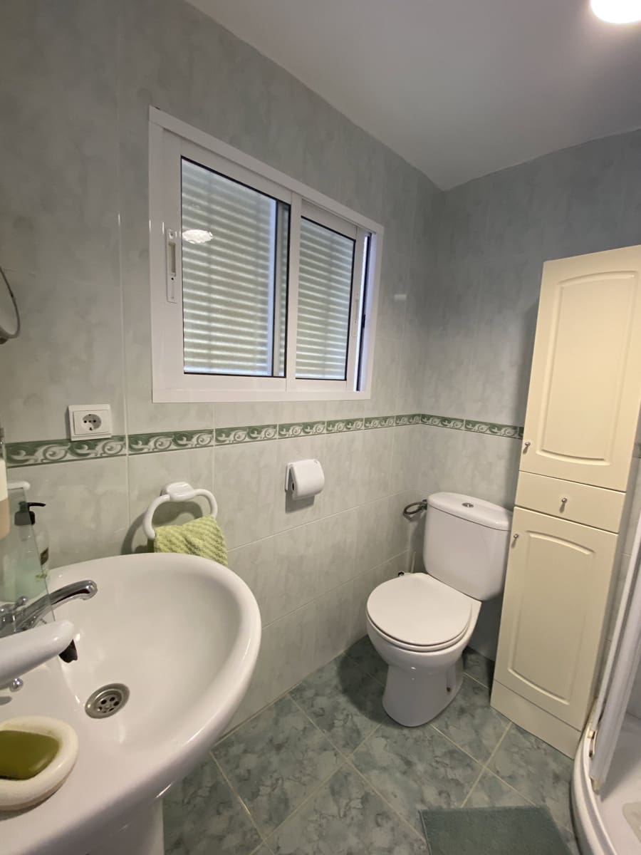 3 Zimmer Haus zu verkaufen in Villanueva del Trabuco mit Garage - 109.000 € (Ref: 9674847)