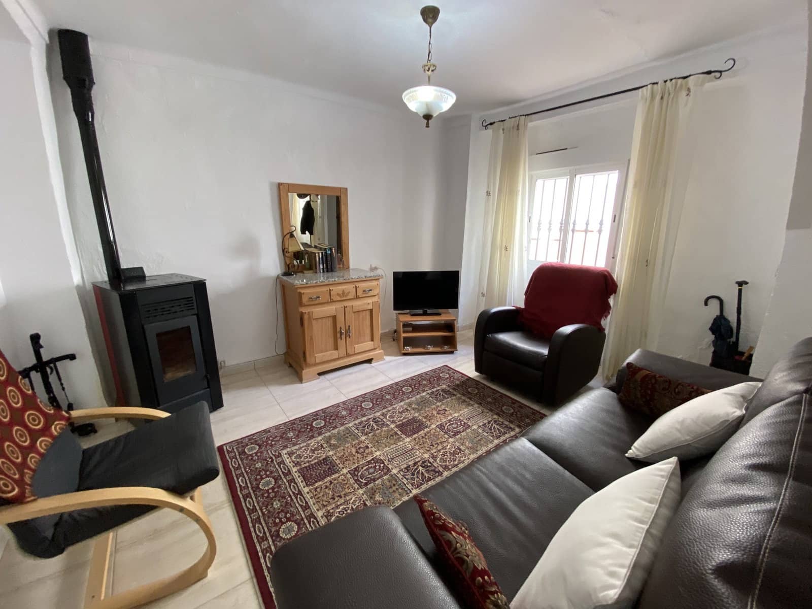 3 Zimmer Haus zu verkaufen in Villanueva del Trabuco mit Garage - 109.000 € (Ref: 9674847)